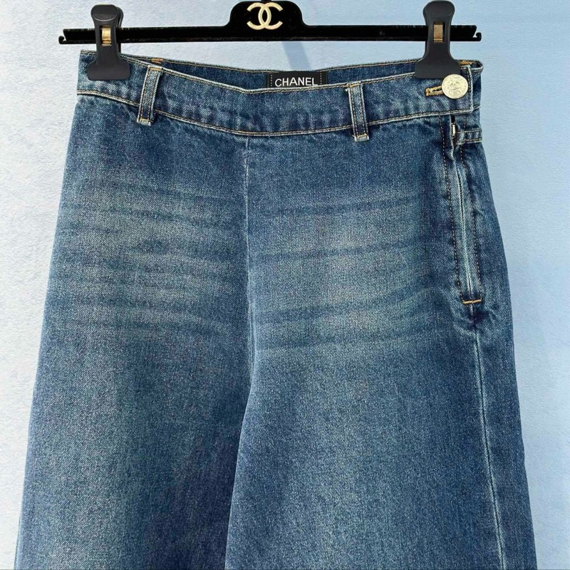 Chanel Jeans