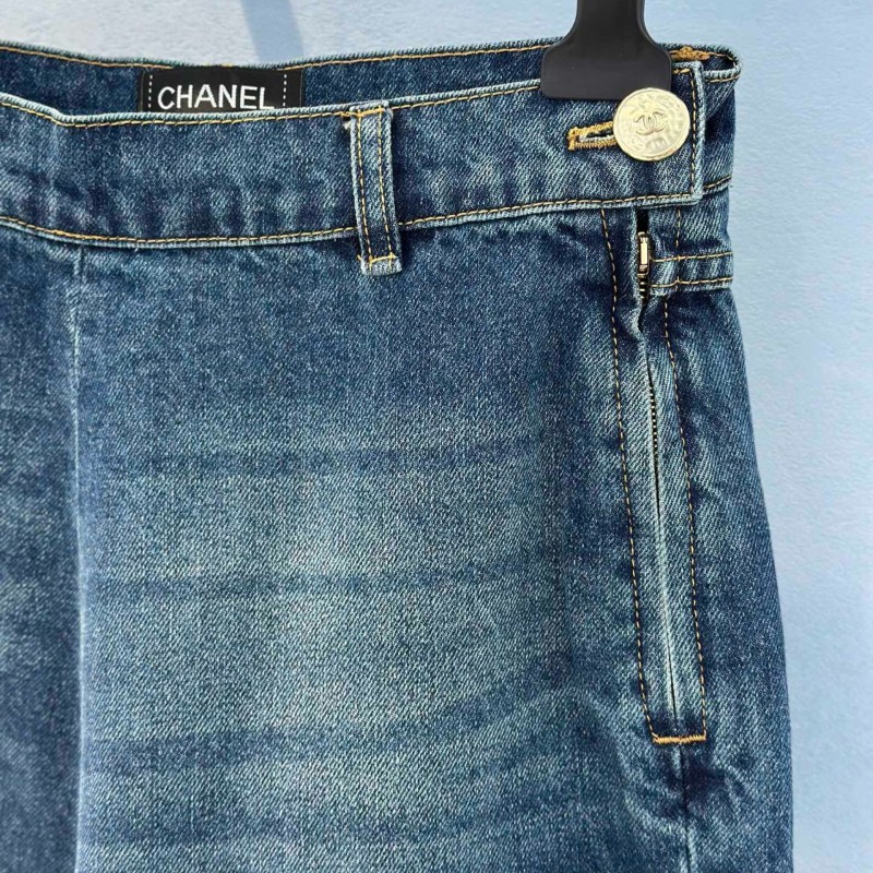 Chanel Jeans