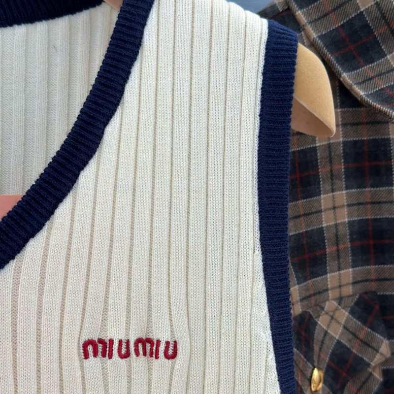 MiuMiu Singlet