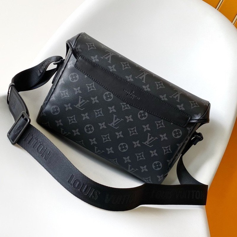 LV Voyage Messenger Bag