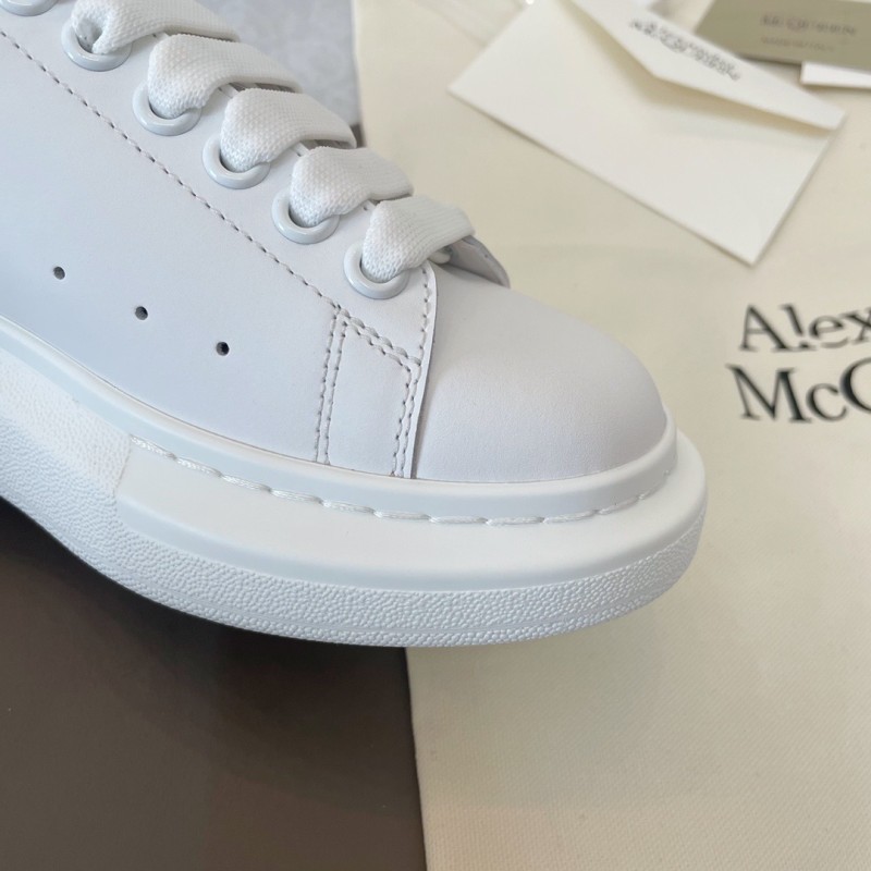 McQueen Unisex Shoes