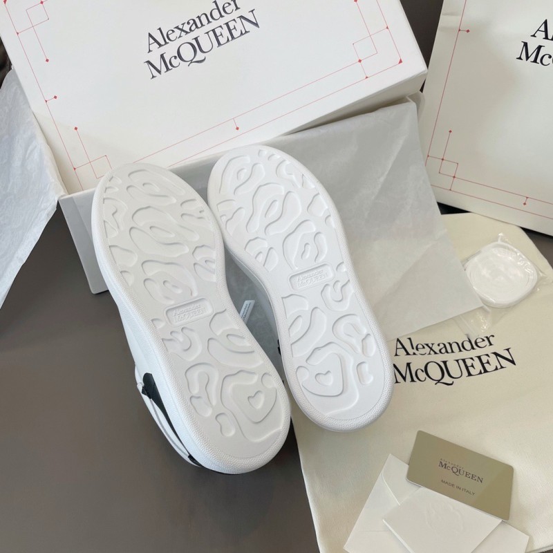 McQueen Unisex Shoes