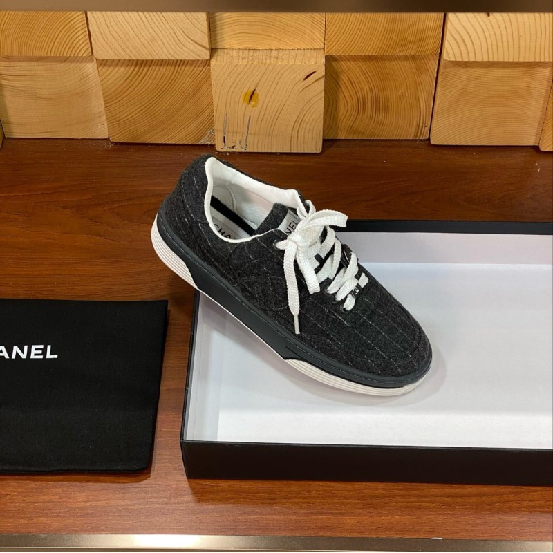 Chanel Sneaker