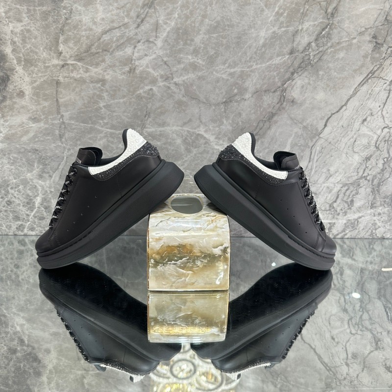 McQueen Unisex Shoes