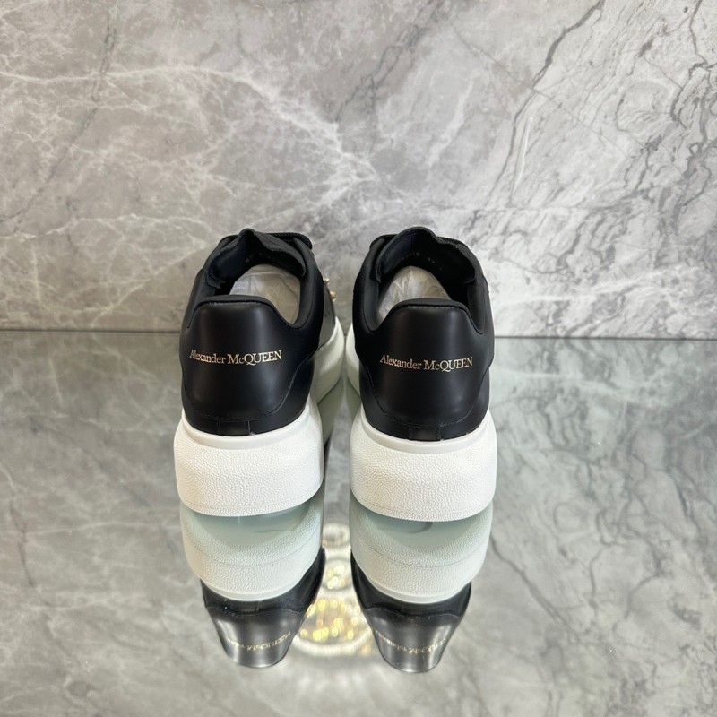 McQueen Unisex Shoes