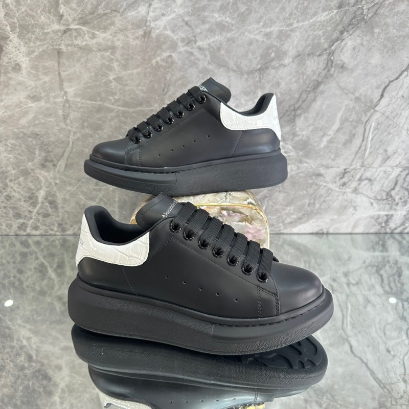 McQueen Unisex Shoes