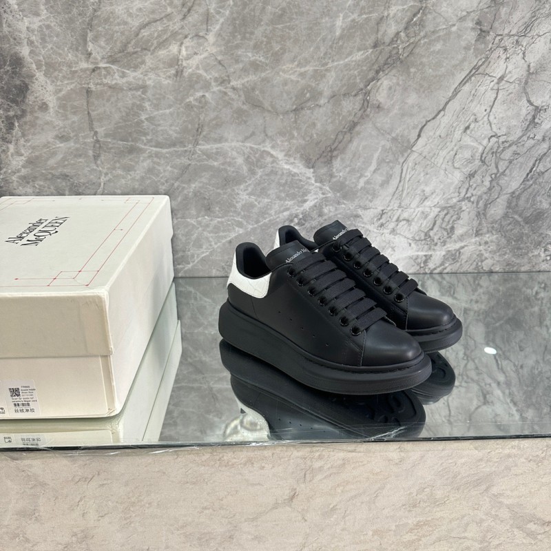 McQueen Unisex Shoes