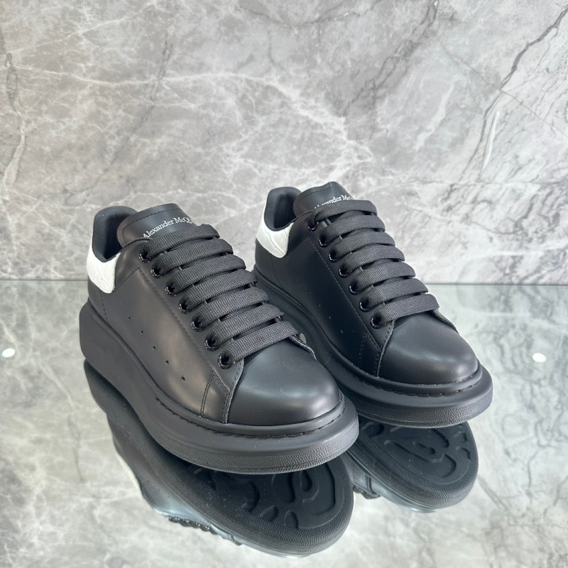 McQueen Unisex Shoes