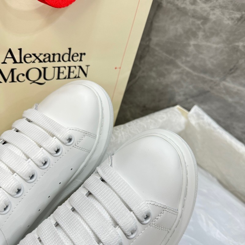 McQueen Unisex Shoes