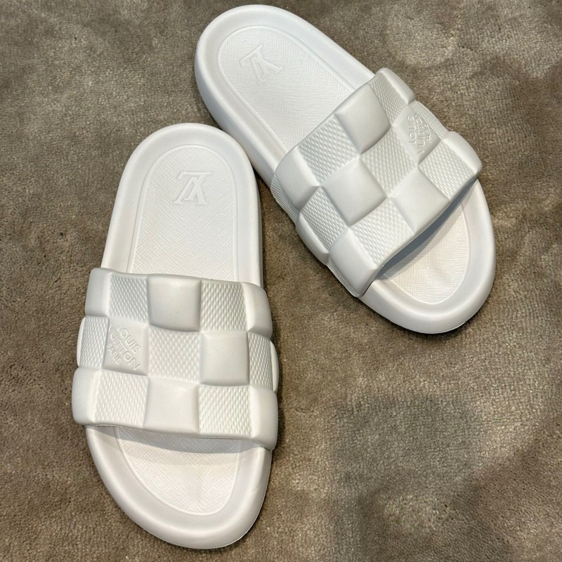 LV Slipper