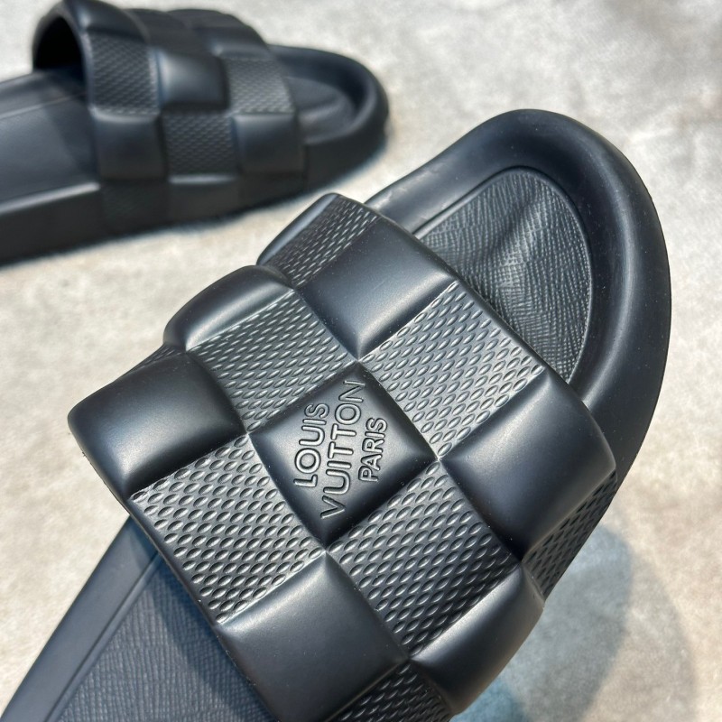 LV Slipper