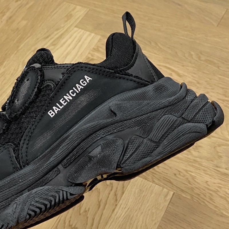 Balenciaga Unisex Shoes