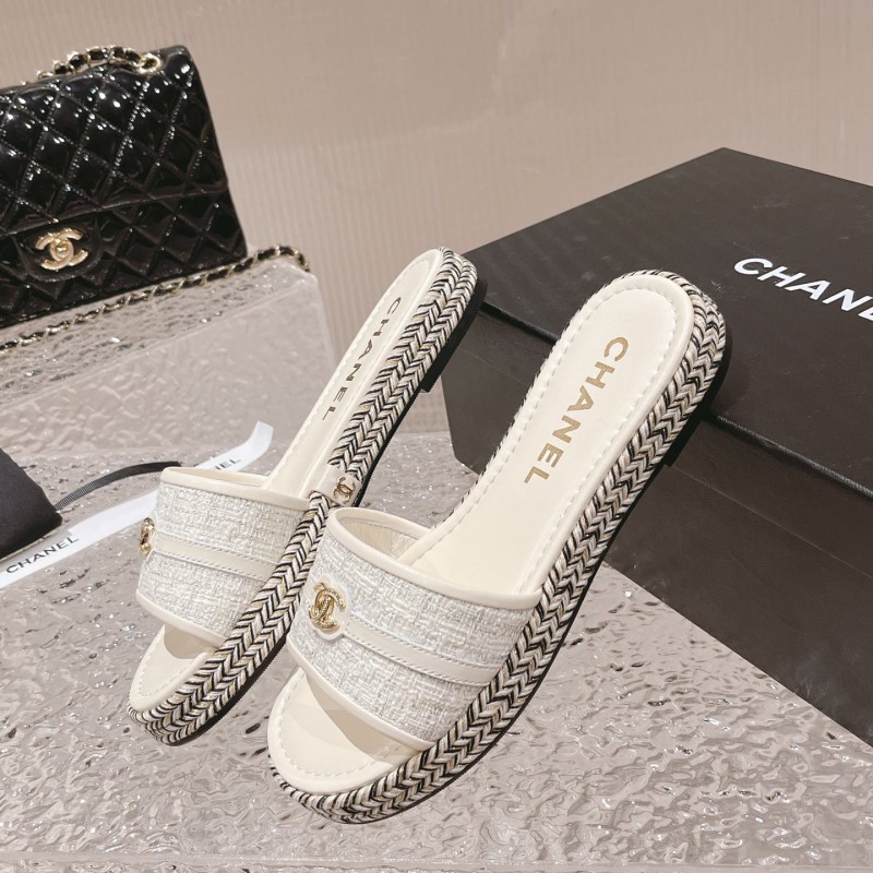 Chanel Slipper