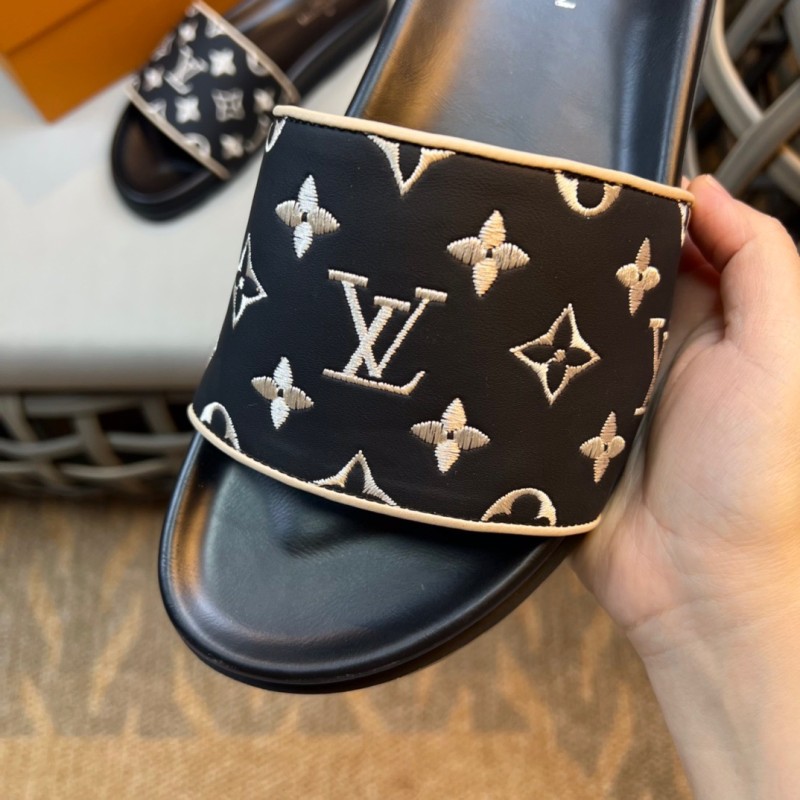 LV Slipper