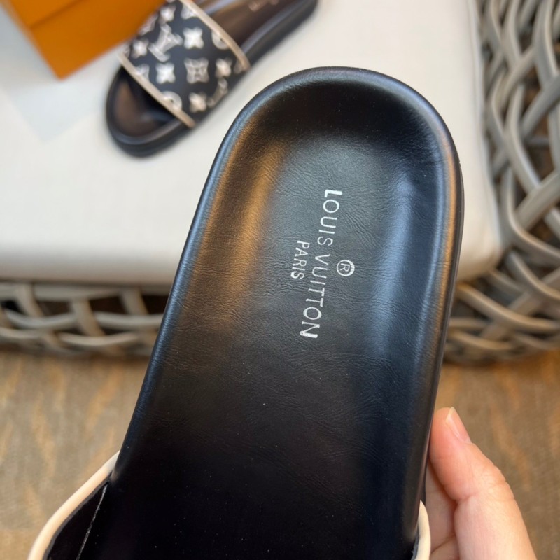 LV Slipper