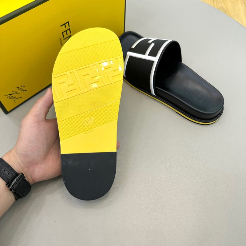 Fendi Slipper