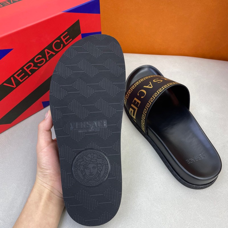 Versace Slipper