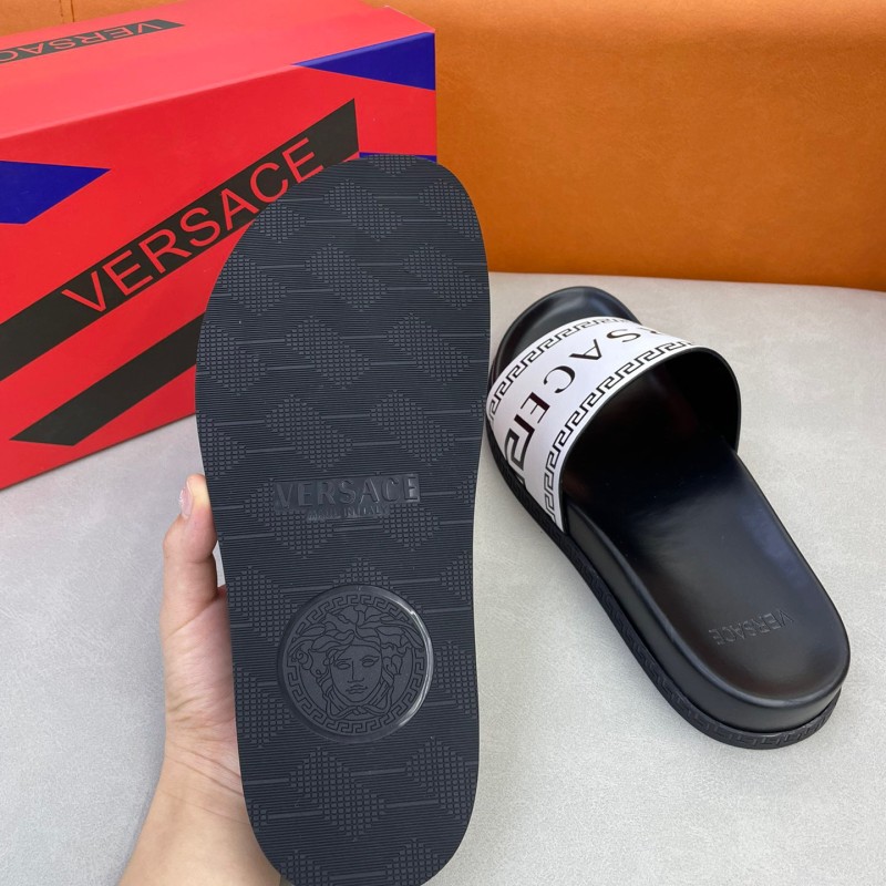 Versace Slipper