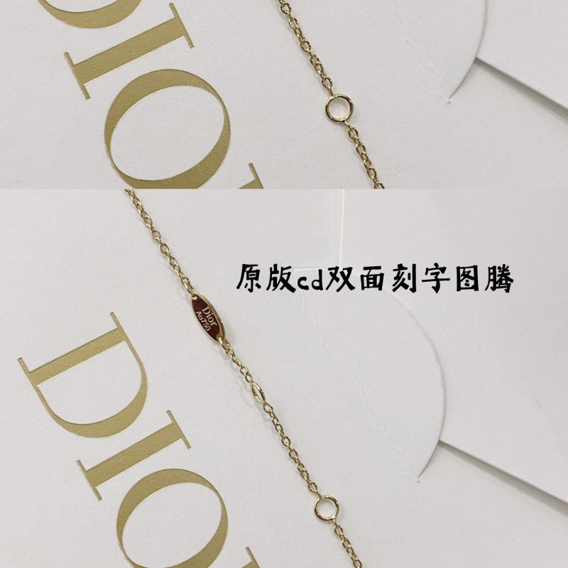 Dior Necklace / Bracelet