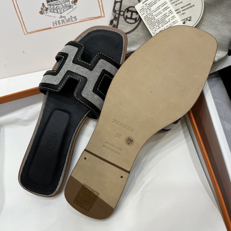 Hermes Oran Sandals