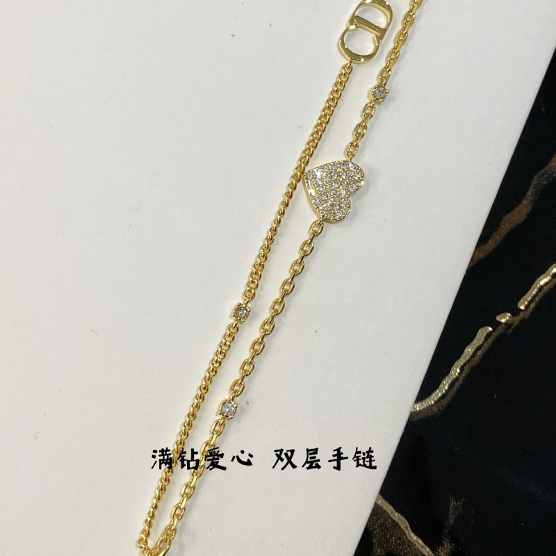 Dior Necklace / Bracelet