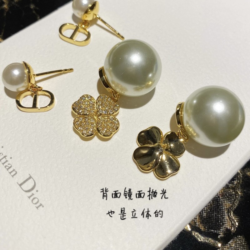 Dior Earrings 