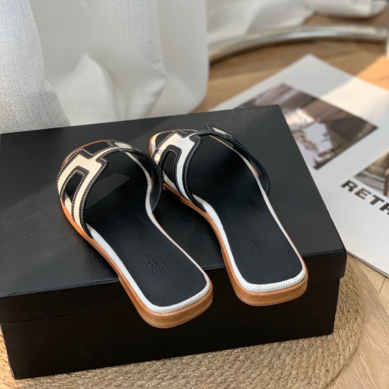 Hermes Oran Sandals