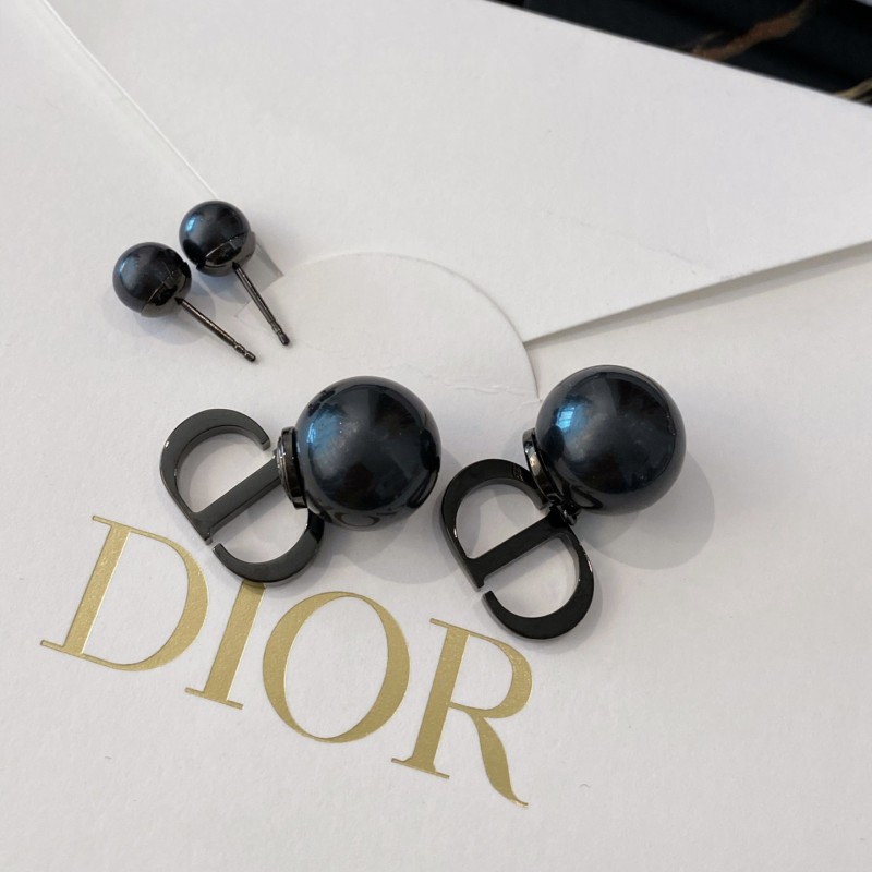 Dior Earrings 