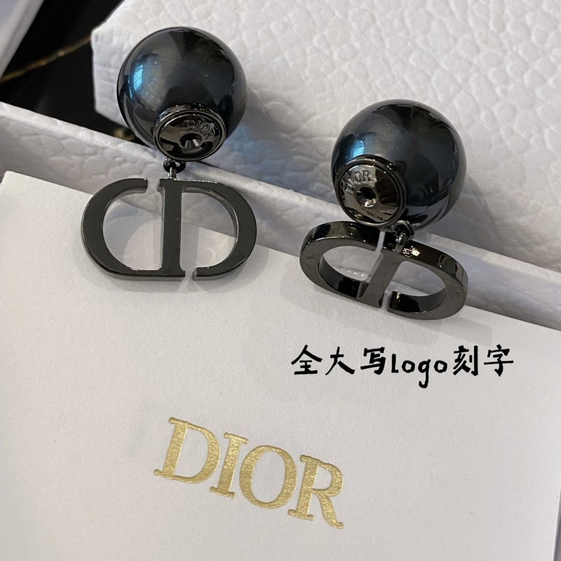 Dior Earrings 