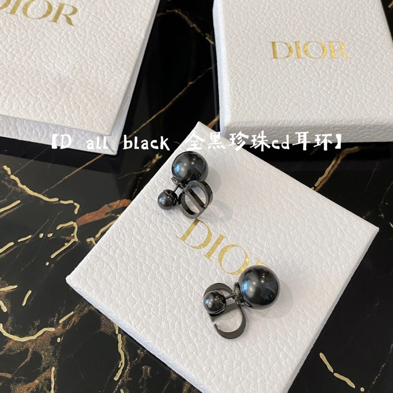 Dior Earrings 