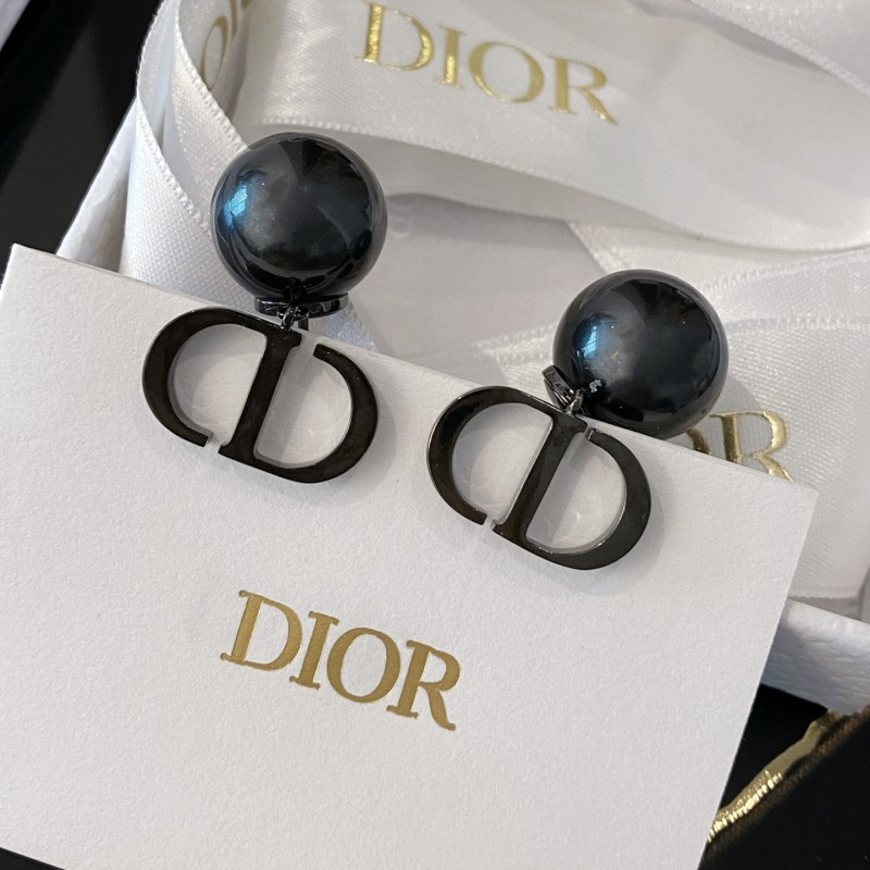 Dior Earrings 