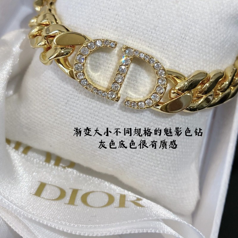 Dior Necklace / Bracelet 