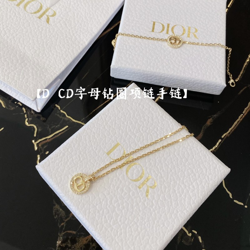 Dior Necklace / Bracelet 