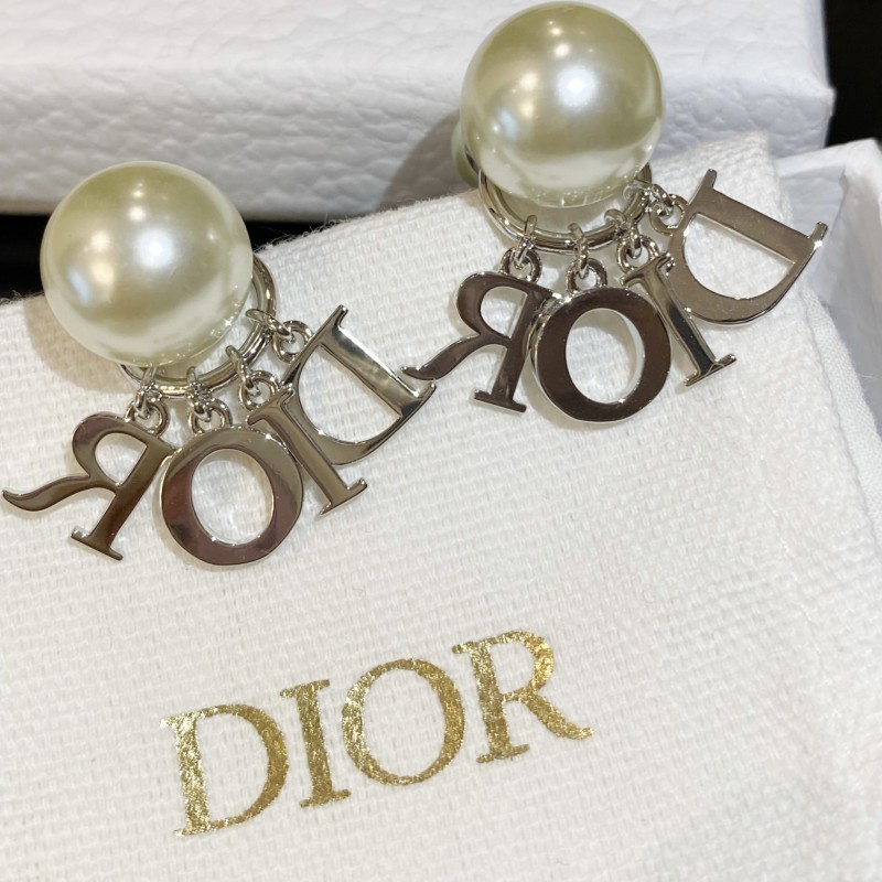 Dior Earrings 