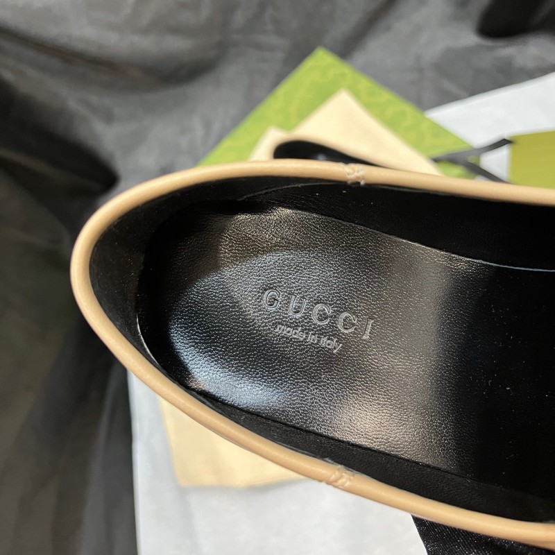 Gucci Shoes 