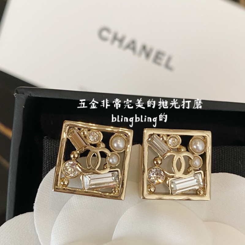 Chanel Earring