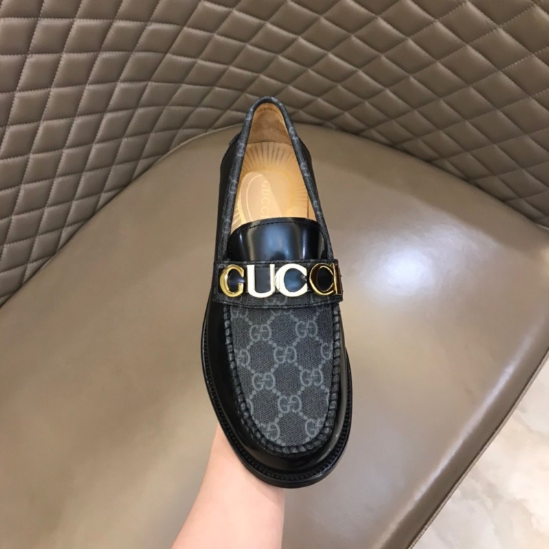 Gucci Shoes 