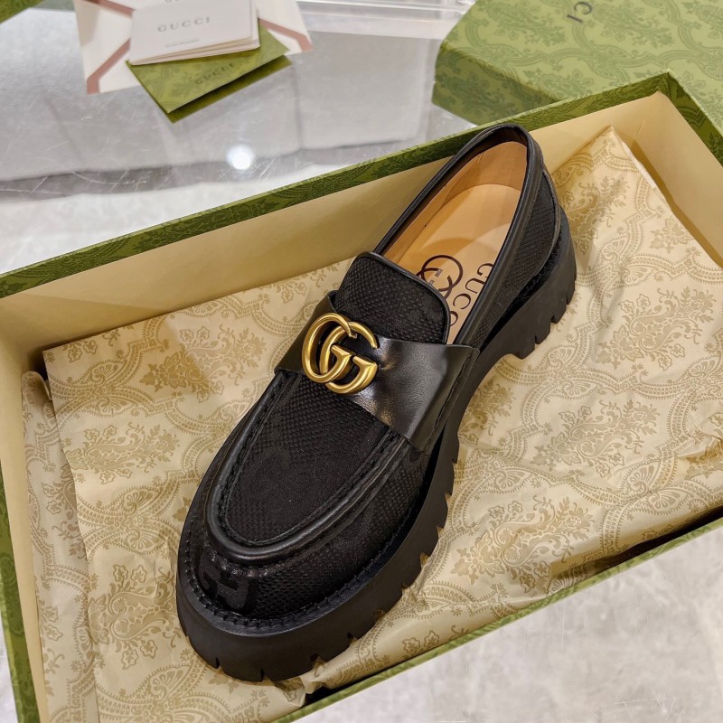 Gucci Shoes 