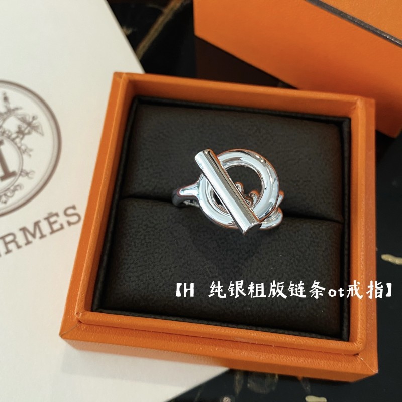 Hermes Ring