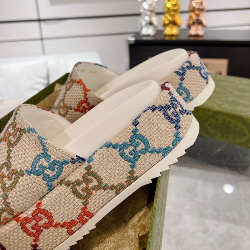 Gucci Sandals 