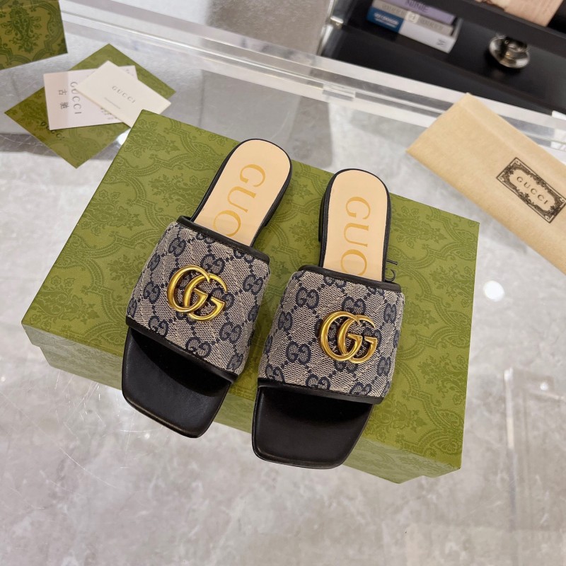 Gucci Sandals 