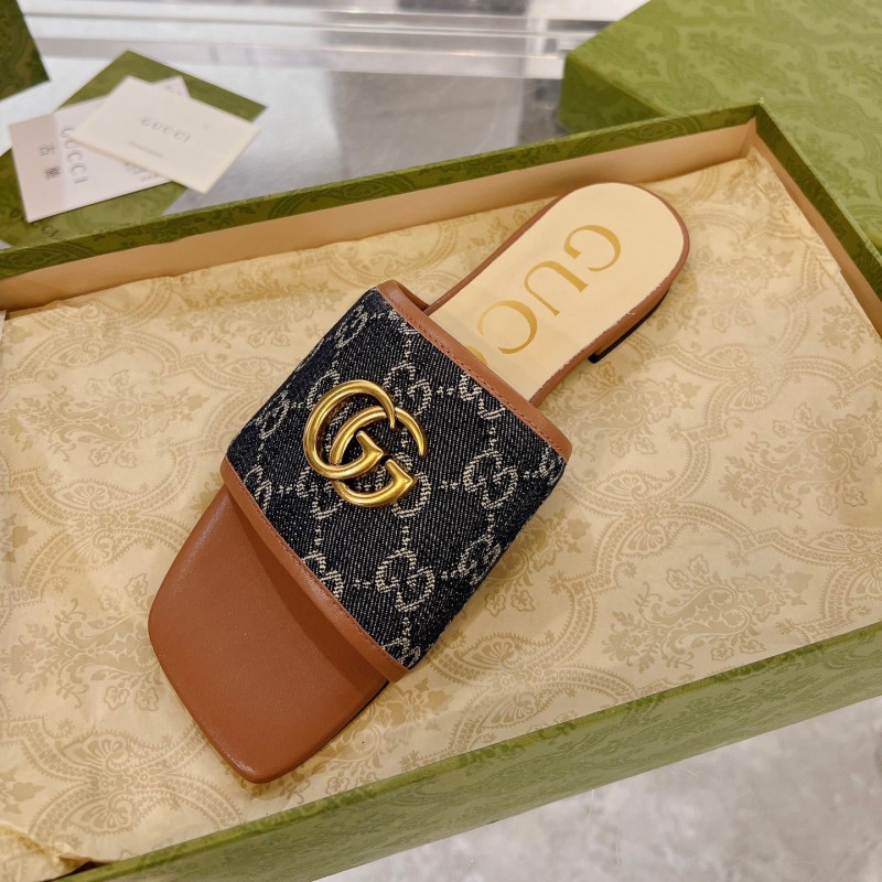 Gucci Sandals 