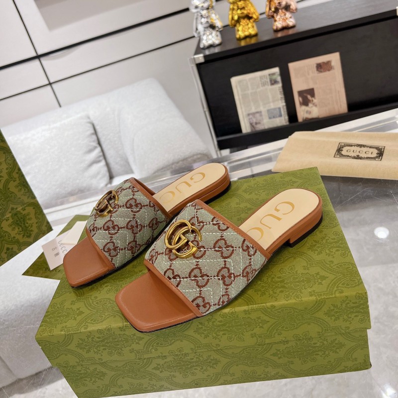 Gucci Sandals 