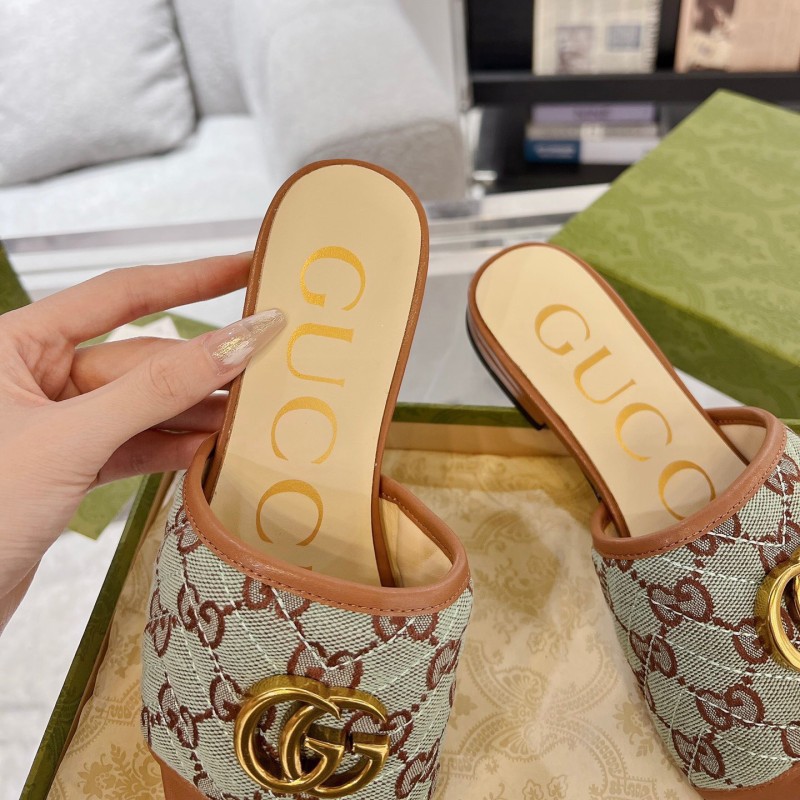 Gucci Sandals 