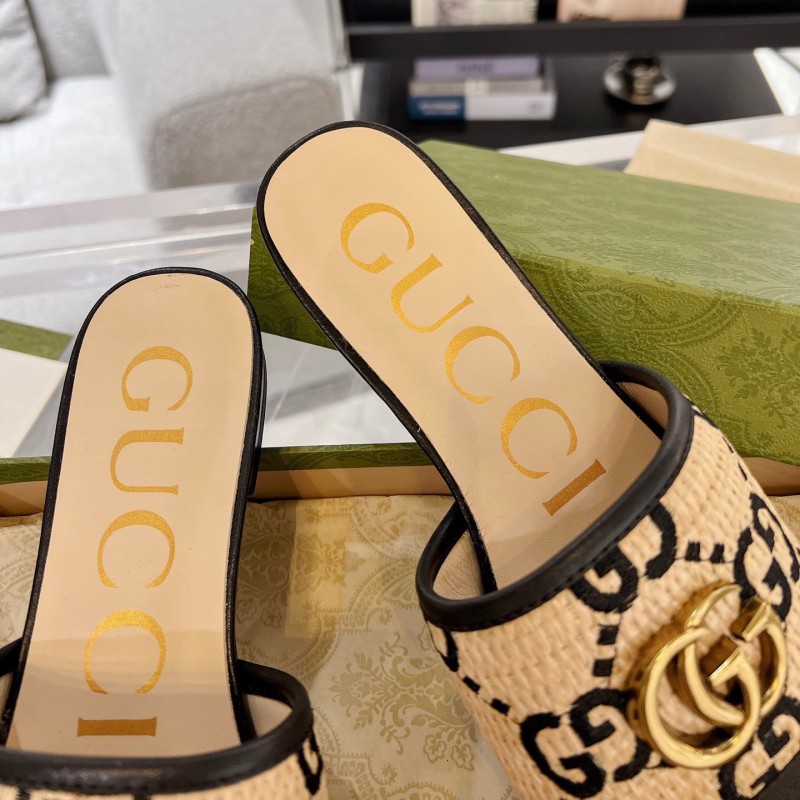 Gucci Sandals 