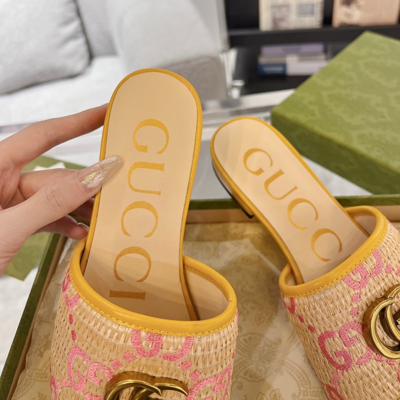 Gucci Sandals 