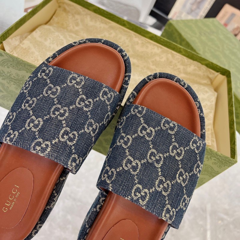 Gucci Sandals 