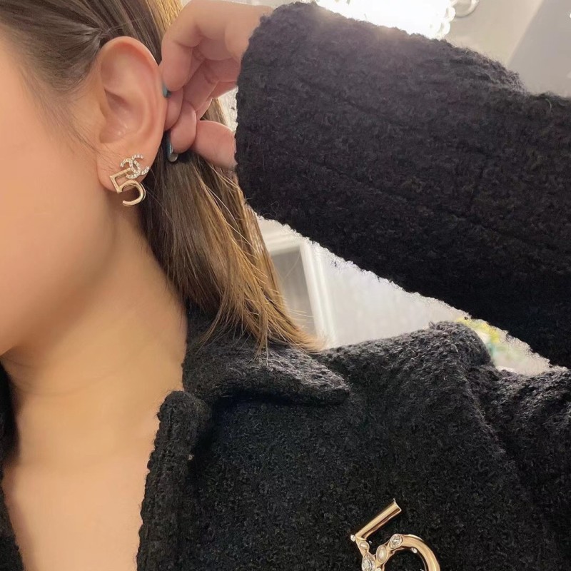 Chanel Earring