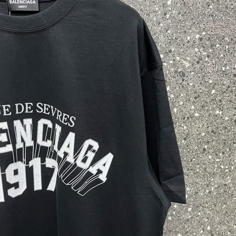 Balenciaga Unisex Tee