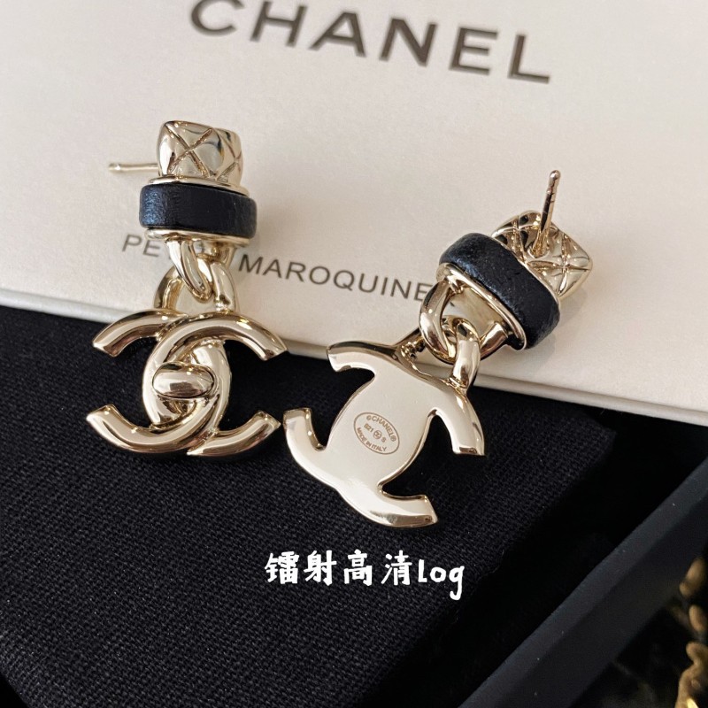 Chanel Earring